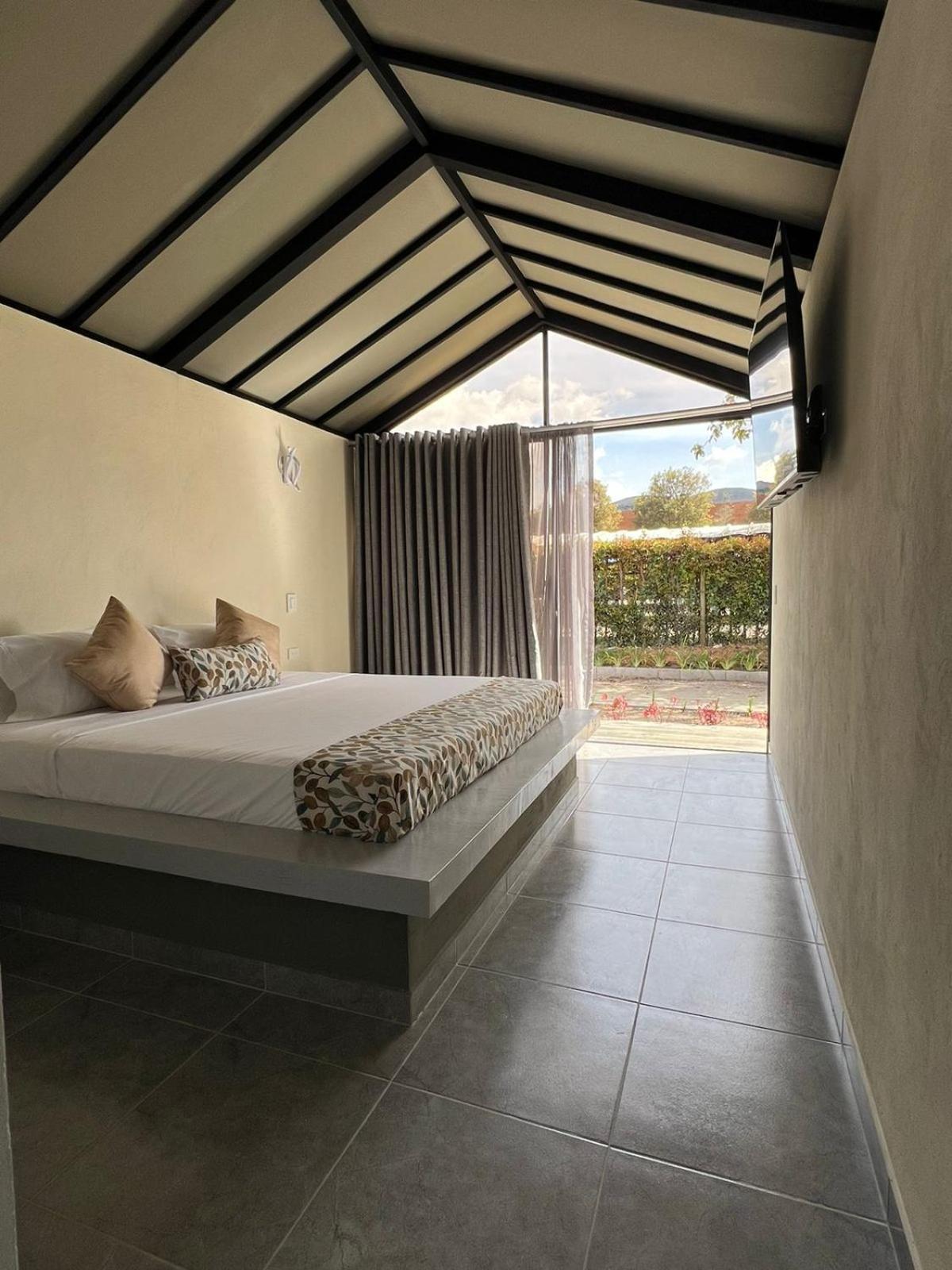 Star Center Hotel Boutique ريونيغرو المظهر الخارجي الصورة